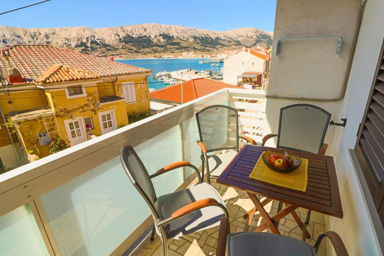 Apartment Mario With Terrace And Sea View Baska  Exterior photo